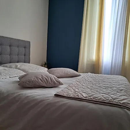 Spacieuse - Dressing - Sdb Communes - Parking Prive منزل للإقامة نيم